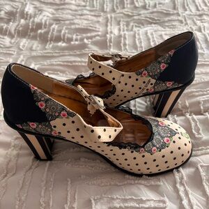 Hot Chocolate Design Chocolaticas High Heels Women's Mary Jane Pumps